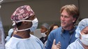 101609_2848 -- GREY'S ANATOMY - "THE FIRST CUT IS THE DEEPEST" (ABC/RON TOM) ISAIAH WASHINGTON, PETER HORTON - BEHIND THE SCENES