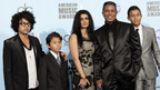 THE 2009 AMERICAN MUSIC AWARDS - GENERAL - The 2009 American Music Awards air SUNDAY, NOVEMBER 22 from 8:00-11:00 p.m. ET/PT live on ABC from the NOKIA Theatre L.A. LIVE. The show features a star-studded lineup of music's top artists and acts, honoring artists in the categories of Pop/Rock, Country, Rap/Hip-Hop, Soul/R&B, Alternative, Adult Contemporary, Latin and Contemporary Inspirational. (ABC/RICK ROWELL) JERMAINE JACKSON