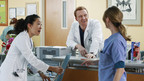 GREY'S ANATOMY - "Blink"- Mark flies Addison to Seattle to help with a difficult procedure on his pregnant daughter, Sloan, Owen questions Teddy's motives when she assigns Cristina the lead on a complicated surgery, and Derek's suspicions are raised when the Chief recruits Meredith to assist with a high profile operation on, "Grey's Anatomy," THURSDAY, JANUARY 14 (9:00-10:01 p.m., ET) on the ABC Television Network. (ABC/RON TOM) SANDRA OH, KEVIN MCKIDD, ELLEN POMPEO
