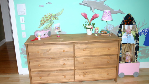 EXTREME MAKEOVER HOME EDITION - "Ripatti Family," - Girl's Bedroom&nbsp;Details, on "Extreme Makeover Home Edition," Sunday, December 10th on the ABC Television Network.