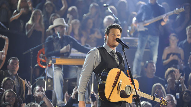 THE 44TH ANNUAL CMA AWARDS - THEATRE - "The 44th Annual CMA Awards" were broadcast live from the Bridgestone Arena in Nashville, WEDNESDAY, NOVEMBER 10 (8:00-11:00 p.m., ET) on the ABC Television Network. (ABC/KATHERINE BOMBOY)BLAKE SHELTON