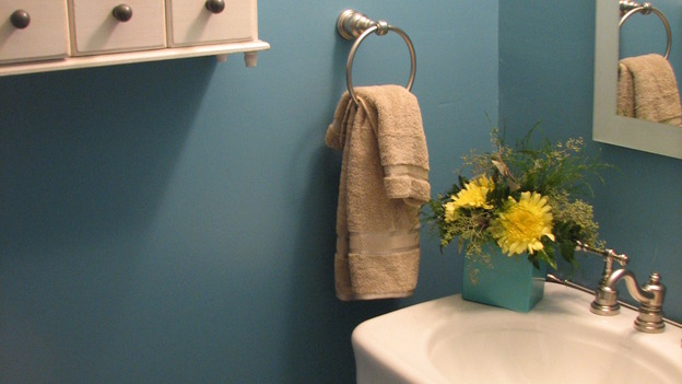 EXTREME MAKEOVER HOME EDITION - "Rogers Family," - Bathroom, on "Extreme Makeover Home Edition," Sunday, September 24th on the ABC Television Network.