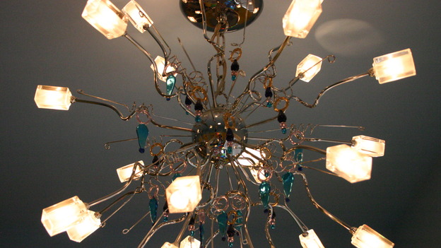 EXTREME MAKEOVER HOME EDITION - "Thomas Family," - Lighting, on "Extreme Makeover Home Edition," Sunday, February 11th on the ABC Television Network.