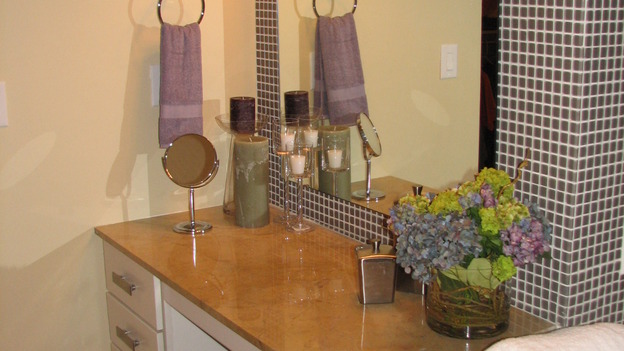 EXTREME MAKEOVER HOME EDITION - "Tipton-Smith Family," - Bathroom, on "Extreme Makeover Home Edition," Sunday, March 11th on the ABC Television Network.