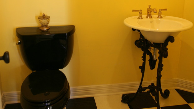 EXTREME MAKEOVER HOME EDITION - "Usea Family," -&nbsp; Bathroom, on "Extreme Makeover Home Edition," Sunday, May 18th on the ABC Television Network.