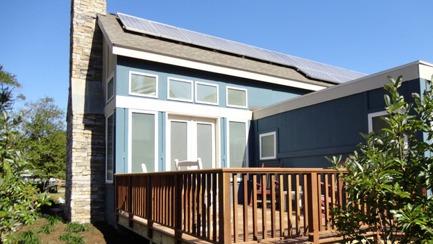 EXTREME MAKEOVER HOME EDITION - "Johnson-Goslee Family," - Exterior Picture,                on   "Extreme Makeover Home Edition," Friday, December 9th                   (8:00-10:00   p.m.  ET/PT) on the ABC   Television  Network.