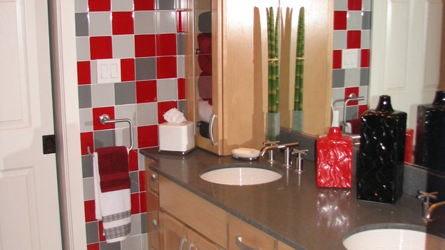EXTREME MAKEOVER HOME EDITION - "Killagallon Family," - Bathroom, on "Extreme Makeover Home Edition," Sunday, May 6th on the ABC Television Network.