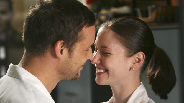 GREY'S ANATOMY - "Crash Into Me -- Part One" - An ambulance crash endangers the lives of the paramedics involved, as Meredith and the Chief work on-site to save them, Bailey treats a patient who refuses her help, and Ava returns for Alex and meets his other girlfriend in the process, on "Grey's Anatomy," THURSDAY, NOVEMBER 22 (9:00-10:02 p.m., ET) on the ABC Television Network. (ABC/MICHAEL DESMOND)JUSTIN CHAMBERS, CHYLER LEIGH