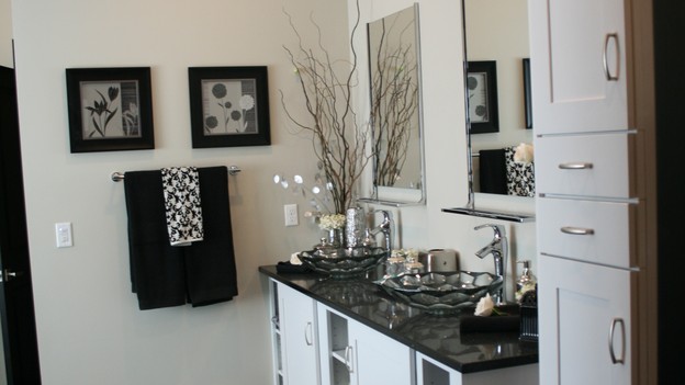EXTREME MAKEOVER HOME EDITION - "Wagstaff Family," - Bathroom, on "Extreme Makeover Home Edition," Sunday, February 21st on the ABC Television Network.