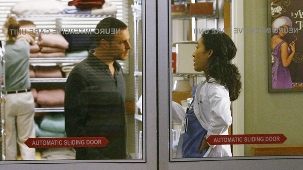 GREY'S ANATOMY - "Now or Never" - Dr.&nbsp;Alex Karev and Dr. Cristina Yang argue about the treatment for Dr.&nbsp;Izzie Stevens, on "Grey's Anatomy," THURSDAY, MAY 14 (9:00-11:00 p.m., ET) on the ABC Television Network. JUSTIN CHAMBERS, SANDRA OH