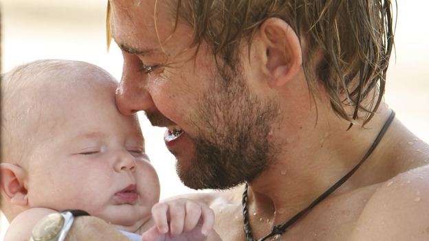 LOST - "Fire & Water" (ABC/MARIO PEREZ)DOMINIC MONAGHAN