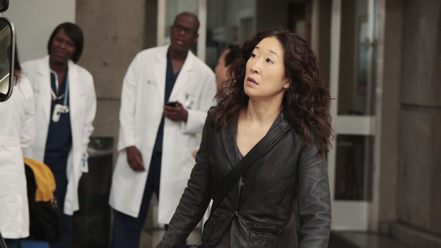 GREY'S ANATOMY - "Moment of Truth" - After eight years of practice, the residents head to San Francisco for their oral boards; sparks fly between Catherine and Richard when they bump into each other at the hotel; Bailey intervenes after Owen and Teddy get into a heated argument about their young car crash patient; and Mark tries to recruit Lexie for one of his cases. Meanwhile, Alex feels guilty for being away from the hospital when Tommy's health begins to fail, on Grey's Anatomy, THURSDAY, APRIL 26 (9:00-10:01 p.m., ET) on the ABC Television Network. (ABC/RICHARD CARTWRIGHT)SANDRA OH