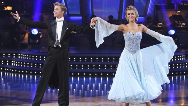 Derek Hough & Joanna Krupa of Dancing with the Stars 9 - The Semi-Finals