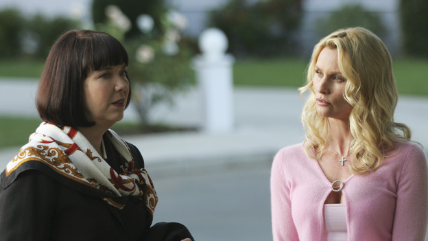 DESPERATE HOUSEWIVES - "Move On" - Edie organizes a neighborhood search for the missing Mrs. Huber, just as the absent busybody's sister (guest star Harriet Sansom Harris) arrives on Wisteria Lane. Meanwhile, Bree resigns herself to her marital state and asks an attractive pharmacist (Tony Award-winning actor Roger Bart) on a date; Susan's ex, Karl (guest star Richard Burgi), suddenly reappears in her life; Lynette fears that Tom is attracted to the new nanny (guest star Marla Sokoloff); and Gabrielle sinks to new depths - she gets a job -- on "Desperate Housewives," SUNDAY, JANUARY 9 (9:00-10:00 p.m., ET), on the ABC Television Network. (ABC/SCOTT GARFIELD)HARRIET SANSOM HARRIS, NICOLLETTE SHERIDAN