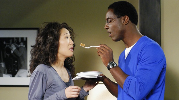 GREY'S ANATOMY - "Desire" - As the interns of Seattle Grace cram for their upcoming exam, the attendings vie for the Chief's position by tending to the chairman of the hospital board after he's admitted as a patient. Meanwhile, Burke struggles to involve Cristina in the wedding planning, things heat up between Addison and Alex, and Derek questions his relationship with Meredith, on "Grey's Anatomy," THURSDAY, APRIL 26 (9:00-10:01 p.m., ET) on the ABC Television Network. (ABC/GALE ADLER)SANDRA OH, ISAIAH WASHINGTON