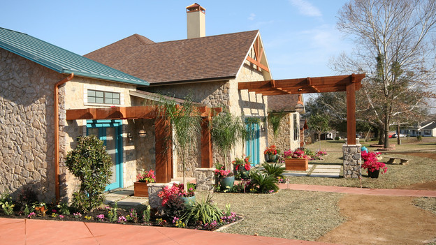 EXTREME MAKEOVER HOME EDITION - "Carr Family," - Exterior, on "Extreme Makeover Home Edition," Sunday, May 2nd (8:00-9:00 p.m. ET/PT) on the ABC Television Network.
