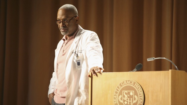 GREY'S ANATOMY - "Here Comes the Flood" - A plumbing leak becomes a deluge and wreaks havoc at Seattle Grace, as the Chief attempts to implement new teaching policies and George tries to retake his residency exam; meanwhile Derek hopes to move the roommates out of Meredith's house, to their surprise, on "Grey's Anatomy," THURSDAY, OCTOBER 9 (9:00-10:01 p.m., ET) on the ABC Television Network. (ABC/DANNY FELD)JAMES PICKENS JR.