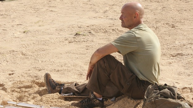 LOST -- "Three Minutes" - A determined Michael convinces Jack and several castaways to help him rescue Walt from "The Others." Meanwhile, Charlie struggles with Eko's decision to discontinue building the church, on "Lost," WEDNESDAY, MAY 17 (9:00-10:01 p.m., ET), on the ABC Television Network. (ABC/MARIO PEREZ)TERRY O'QUINN
