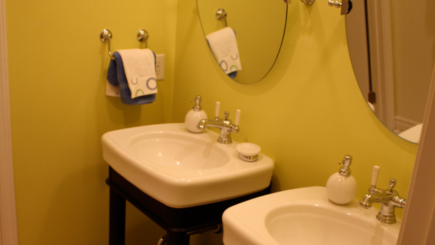 EXTREME MAKEOVER HOME EDITION - "Terpenning Family," - Bathroom, on "Extreme Makeover Home Edition," Sunday, November 8th, on the ABC Television Network.