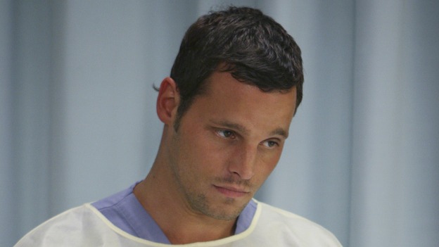GREY'S ANATOMY - "INTO YOU LIKE A TRAIN" (ABC/MICHAEL DESMOND)JUSTIN CHAMBERS