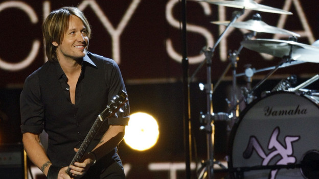 THE 42ND ANNUAL CMA AWARDS - THEATRE - "The 42nd Annual CMA Awards" aired live from the Sommet Center in Nashville, WEDNESDAY, NOVEMBER 12 (8:00-11:00 p.m., ET) on the ABC Television Network. (ABC/CHRIS HOLLO)KEITH URBAN