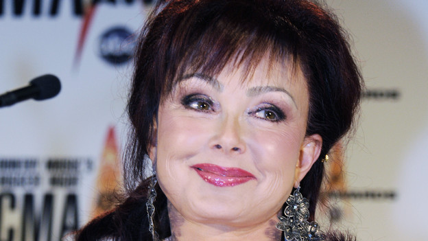 THE 43rd ANNUAL CMA AWARDS - GENERAL - "The 43rd Annual CMA Awards" broadcast live from the Sommet Center in Nashville, WEDNESDAY, NOVEMBER 11 (8:00-11:00 p.m., ET) on the ABC Television Network. (ABC/DONNA SVENNEVIK)NAOMI JUDD