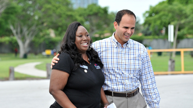 SECRET MILLIONAIRE - "Marcus Lemonis, Miami, FL" - CEO & Chairman of Camping World and Good Sam touches the lives of many when he returns to a very disadvantaged community of his Miami childhood hometown to secretly seek out those most in need. Over the course of seven days, this billion dollar business owner leaves his luxurious Chicago lifestyle and moves into a rundown trailer at welfare level wages. While there, he volunteers and gets to know some selfless heroes who are sacrificing their time, energy and money to provide a good home for young women at risk and to clothe children living in poverty. At week's end, Marcus gifts these amazing people with hundreds of thousands of dollars of his own money and confesses to having had "the single greatest experience of his life," on "Secret Millionaire," SUNDAY, AUGUST 5 (8:00-9:00 p.m., ET), on The ABC Television Network. (ABC/RODRIGO VARELA)JOWHARAH SANDERS, MARCUS LEMONIS