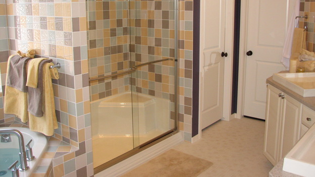 EXTREME MAKEOVER HOME EDITION - "Fullerton-Machacek Family," - Bathrooms, on "Extreme Makeover Home Edition," Sunday, January 7th on the ABC Television Network.