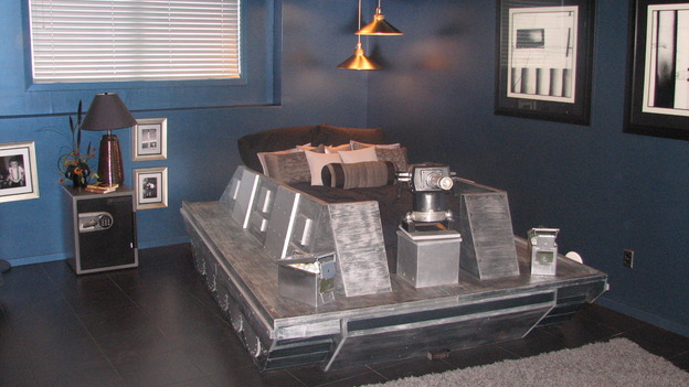 EXTREME MAKEOVER HOME EDITION - "Thibodeau Family," - Boy's Bedroom, on "Extreme Makeover Home Edition," Sunday, November 5th on the ABC Television Network.