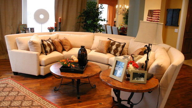 EXTREME MAKEOVER HOME EDITION - "Thomas Family," - Living Rooms, on "Extreme Makeover Home Edition," Sunday, February 11th on the ABC Television Network.