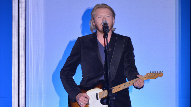 THE 46TH ANNUAL CMA AWARDS - THEATRE - "The 46th Annual CMA Awards" airs live THURSDAY, NOVEMBER 1 (8:00-11:00 p.m., ET) on ABC live from the Bridgestone Arena in Nashville, Tennessee. (ABC/KATHERINE BOMBOY-THORNTON) LITTLE BIG TOWN: PHILLIP SWEET
