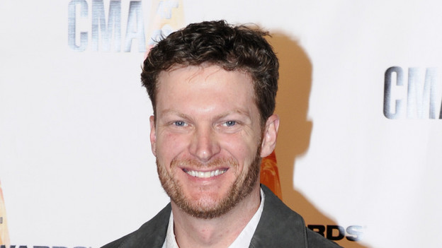 THE 43rd ANNUAL CMA AWARDS - RED CARPET ARRIVALS - "The 43rd Annual CMA Awards" will be broadcast live from the Sommet Center in Nashville, WEDNESDAY, NOVEMBER 11 (8:00-11:00 p.m., ET) on the ABC Television Network. (ABC/DONNA SVENNEVIK)DALE EARNHARDT, JR.