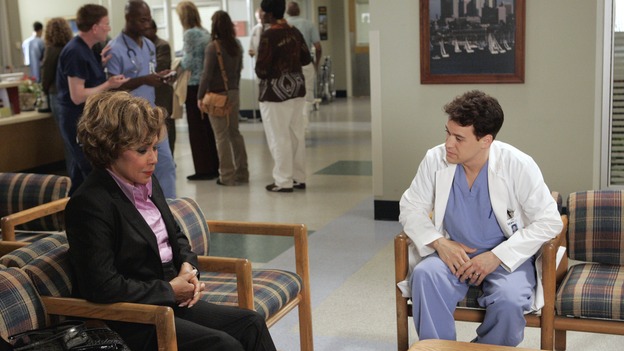 GREY'S ANATOMY - "Love/Addiction" - The residents and interns treat the victims of a massive explosion at an apartment building, while Alex investigates the cause of the accident, Mama Burke returns to collect her son's things just as Cristina trades her wedding presents in exchange for surgeries, Lexie tries to have a heart-to-heart with an unwilling Meredith, and while Callie is overwhelmed with her duties as Chief Resident, Bailey searches for an outlet for her pent-up leadership skills, on "Grey's Anatomy," THURSDAY, OCTOBER 4 (9:00-10:01 p.m., ET) on the ABC Television Network. (ABC/CRAIG SJODIN)DIAHANN CARROLL, T.R. KNIGHT