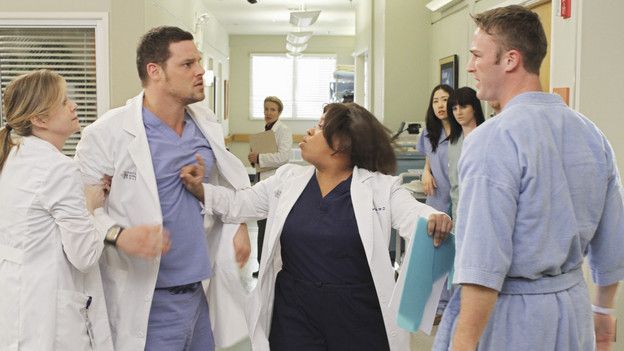 GREY'S ANATOMY - "Sympathy for the Parents" - When Alex's younger brother, Aaron, shows up at Seattle Grace-Mercy West with a hernia, it's up to Alex to get Bailey's approval for his pro bono surgery. Matters are further complicated when Aaron discloses that his family has not heard from Alex since he arrived in Seattle, and parts of Alex's past long kept secret are revealed to his friends and fellow doctors, on "Grey's Anatomy," THURSDAY, APRIL 1 (9:00-10:01 p.m., ET) on the ABC Television Network. (ABC/RON TOM)ELLEN POMPEO, JUSTIN CHAMBERS, CHANDRA WILSON, JAKE MCLAUGHLIN