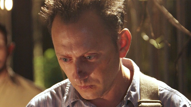 LOST - "Every Man for Himself" - Sawyer discovers just how far his captors will go to thwart any plans of escape he and Kate might have, and Jack is called upon to scrub up in order to save the life of one of "The Others." Meanwhile, Desmond's behavior begins to perplex the survivors when he starts construction on an unknown device, on "Lost," WEDNESDAY, OCTOBER 25 (9:00-10:01 p.m., ET), on the ABC Television Network. (ABC/MARIO PEREZ)MICHAEL EMERSON