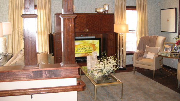 EXTREME MAKEOVER HOME EDITION - "Riggins Family," -  Living Room, on "Extreme Makeover Home Edition," Sunday, January 21th on the ABC Television Network.