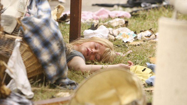 LOST - "The Shape of Things to Come" - Locke's camp comes under attack, and Jack tries to discover the identity of a body that has washed ashore, on "Lost," THURSDAY, APRIL 24 (10:01-11:00 p.m., ET) on the ABC Television Network. (ABC/MARIO PEREZ)EMILIE DE RAVIN
