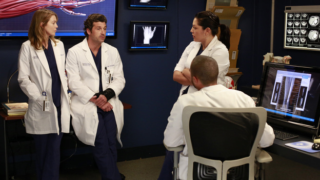 GREY'S ANATOMY - "Run Baby Run" - As the rest of the doctors prepare for Bailey's wedding, Richard helps her through a bout of pre-wedding jitters. Meanwhile, Lizzie butts heads with Meredith, and Callie and Jackson try to convince Derek to participate in a risky surgery that could fix his hand, on "Grey's Anatomy," THURSDAY, DECEMBER 13 (9:00-10:02 p.m., ET) on the ABC Television Network. (ABC/RON TOM)ELLEN POMPEO, PATRICK DEMPSEY, SARA RAMIREZ, JESSE WILLIAMS