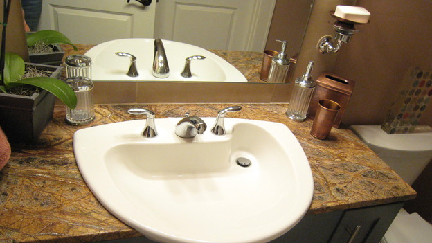 EXTREME MAKEOVER HOME EDITION - "Jacobo Family" - Bathroom, on "Extreme Makeover Home Edition," Sunday, May 13th on the ABC Television Network.