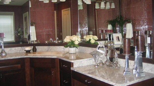 EXTREME MAKEOVER HOME EDITION - "Gilliam Family," - Bathroom, on "Extreme Makeover Home Edition," Sunday, October 1st on the ABC Television Network.