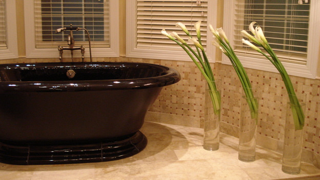 EXTREME MAKEOVER HOME EDITION - "Koepke Family," - Bathroom, on "Extreme Makeover Home Edition," Sunday, November 19th on the ABC Television Network.