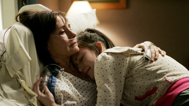 GREY'S ANATOMY - "Name of the Game" - George begins to overstay his welcome at Burke's apartment; Meredith learns a secret about her father; Bailey worries her colleagues will not treat her the same now that she's a mother; and Alex gets a lesson in bedside manners, on "Grey's Anatomy," SUNDAY, APRIL 2 (10:00-11:00 p.m., ET) on the ABC Television Network. (ABC/PETER "HOPPER" STONE)LAURIE METCALF, EMILEE WALLACE
