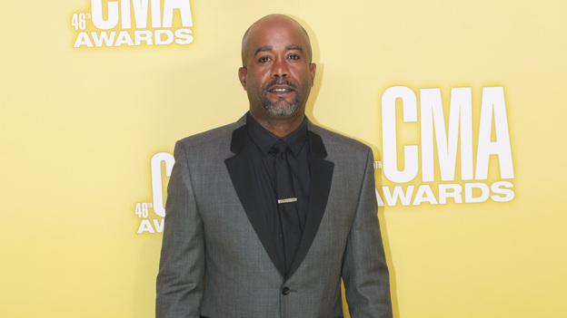 THE 46TH ANNUAL CMA AWARDS - RED CARPET ARRIVALS - "The 46th Annual CMA Awards" airs live THURSDAY, NOVEMBER 1 (8:00-11:00 p.m., ET) on ABC live from the Bridgestone Arena in Nashville, Tennessee. (ABC/SARA KAUSS)DARIUS RUCKER