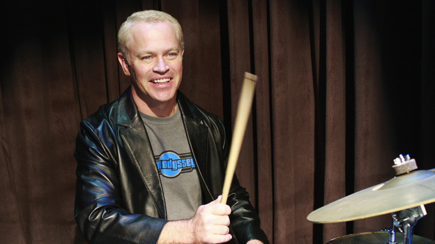 DESPERATE HOUSEWIVES - "City on Fire" - Dave Williams on drums.