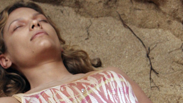 LOST - "Expos" - Hurley begins to suspect that Sawyer may be involved in an island mystery surrounding two fellow survivors, and Sun learns the truth about her past kidnapping attempt by "The Others," on "Lost," WEDNESDAY, MARCH 28 (10:00-11:00 p.m., ET), on the ABC Television Network. (ABC/MARIO PEREZ)KIELE SANCHEZ