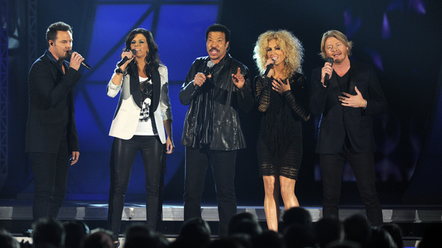 THE 45th ANNUAL CMA AWARDS - THEATRE - "The 45th Annual CMA Awards" broadcast live on ABC from the Bridgestone Arena in Nashville on WEDNESDAY, NOVEMBER 9 (8:00-11:00 p.m., ET). (ABC/KATHERINE BOMBOY-THORNTON)LITTLE BIG TOWN, LIONEL RICHIE