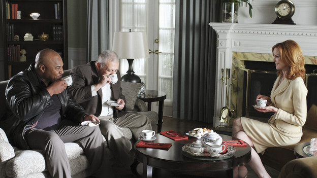DESPERATE HOUSEWIVES - "The Ballad of Booth" - Lynette comes to a shocking realization about Eddie on ABC's "Desperate Housewives," SUNDAY, MAY 9 (9:00-10:01 p.m., ET). Meanwhile, Angie discreetly relies on Gaby for help when Patrick threatens the life of her son; Bree offers Sam a generous payoff to walk away; and Susan and Mike's financial woes result in the ultimate sacrifice. (ABC/RON TOM)DAVID REIVERS, VIC POLIZOS, MARCIA CROSS