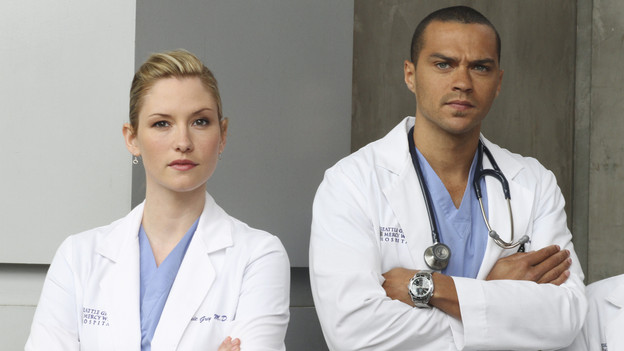 GREY'S ANATOMY - "How Insensitive" - Bailey preps the team with a mandatory sensitivity training prior to admitting a 700-pound patient with compounded medical issues, and the case proves to be challenging in every sense of the word. Meanwhile Derek has to come face to face with a former patient's husband in a wrongful death deposition, and spending time with a heart patient's daughter opens up some old wounds for Cristina, on "Grey's Anatomy," THURSDAY, MAY 6 (9:00-10:01 p.m., ET) on the ABC Television Network. (ABC/RON TOM) CHYLER LEIGH, JESSE WILLIAMS