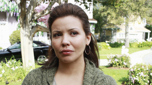 DESPERATE HOUSEWIVES - "What's the Good of Being Good" - Bree's life continues to spiral as her alcohol consumption rises -- as does her lust for men; Lynette goes out on her first date since separating with Tom -- with Renee's hairdresser; Alejandro's current wife suspects foul play is afoot and has a confrontation with Susan; Gaby discovers that Alejandro's step-daughter was also abused by this wretched man; and Ben has special plans in store for Renee, on "Desperate Housewives," SUNDAY, JANUARY 22 (9:00-10:01 p.m., ET) on the ABC Television Network. (ABC/RON TOM)JUSTINA MACHADO