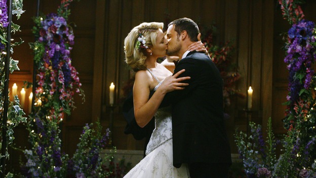 GREY'S ANATOMY - "What a Difference a Day Makes" - Dr. Izzie Stevens and Dr. Alex Karev get married in a surprising twist, on "Grey's Anatomy," THURSDAY, MAY 7 (9:00-10:02 p.m., ET) on the ABC Television Network. KATHERINE HEIGL, JUSTIN CHAMBERS